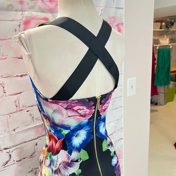 Ted Baker 'Deony' Buckle Strap Sheath Dress size 1 - Picture 10 of 13